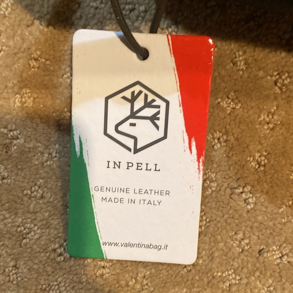 Beautiful Italian leather case - Picture 6 of 9